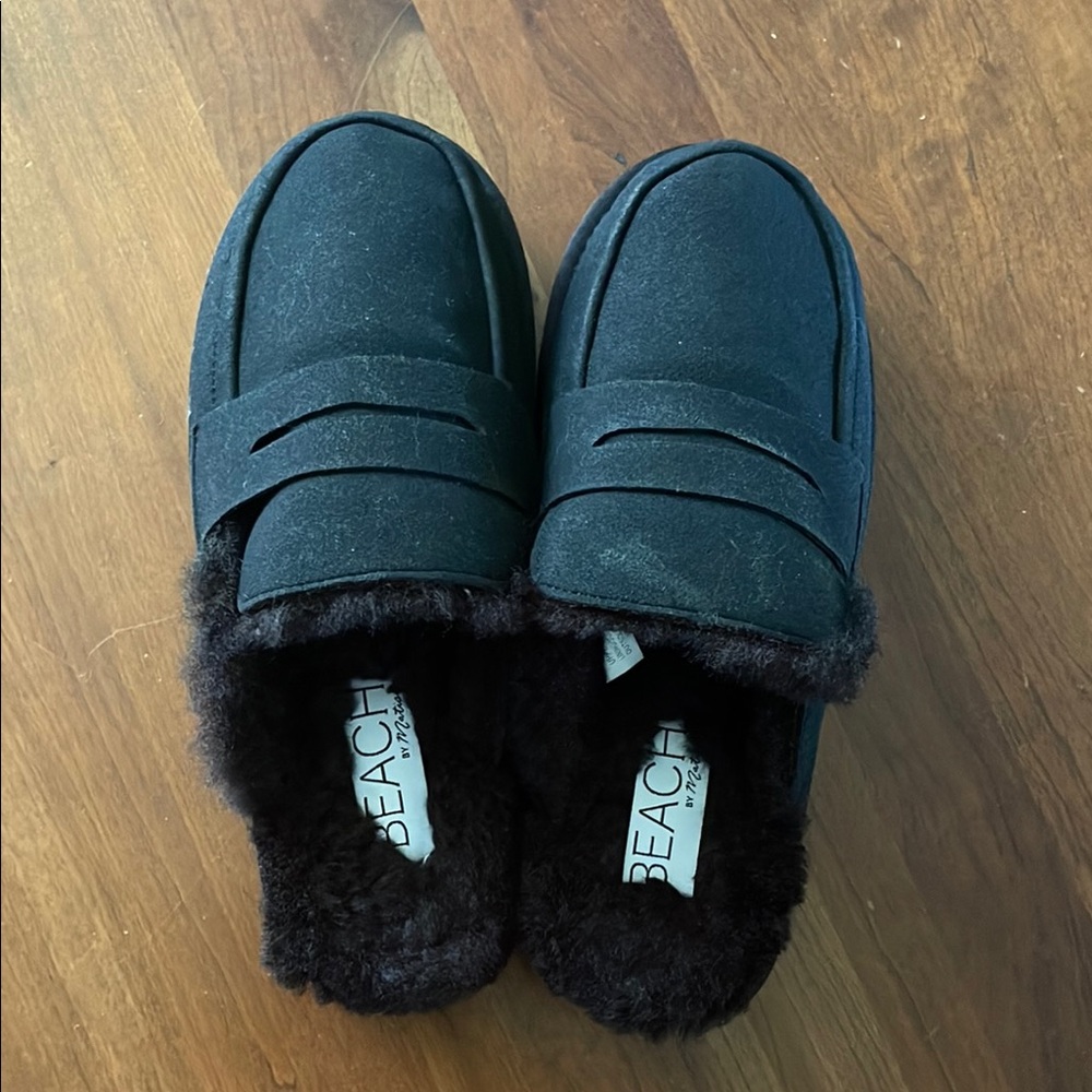 Women's Black Beach by Matisse Stowe Mule